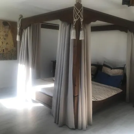 Bildstein's Dharamsala * Langenfeld (Eifel)